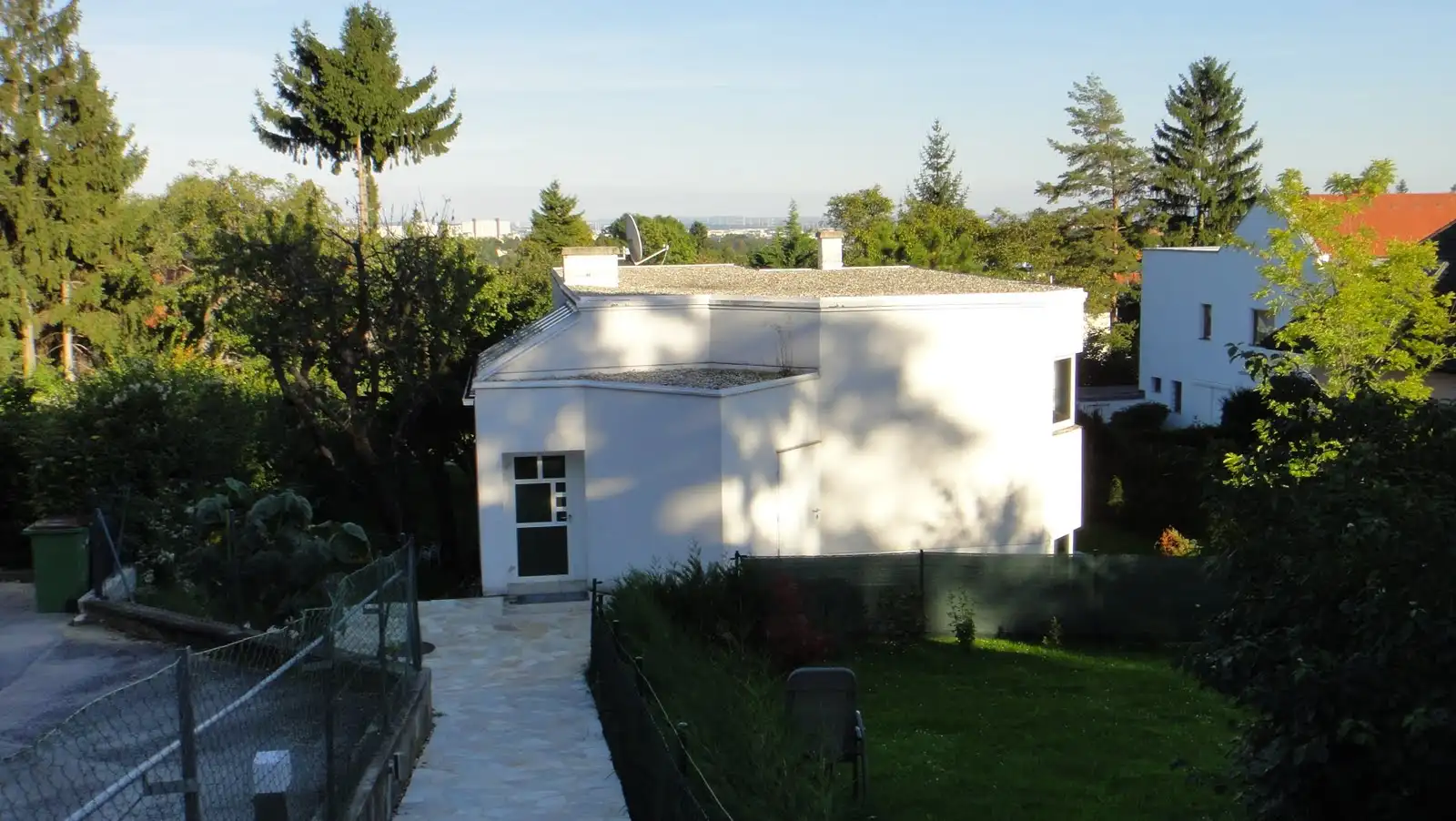 Außenansicht Seminarhaus in Wien – Standort der Wild-auf-Leben Workshops